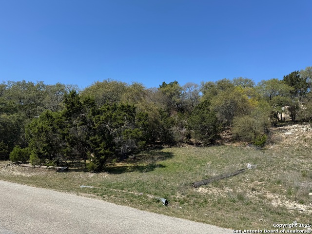 1403 Bonnyview Dr Property Photo