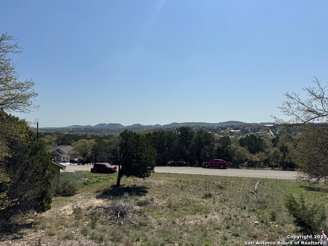 1403 Bonnyview Dr. Property Photo 7