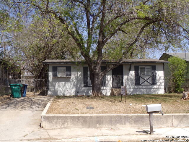 Esparza Gregorio Real Estate Listings Main Image