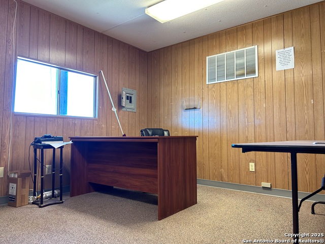 6542 County Rd 152 Property Photo 23