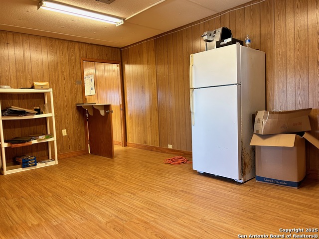 6542 County Rd 152 Property Photo 24