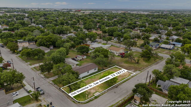 266 Doolittle St Property Photo