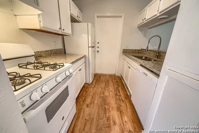5824 Liberty Bell Property Photo 3