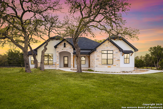 220 Toucan Property Photo