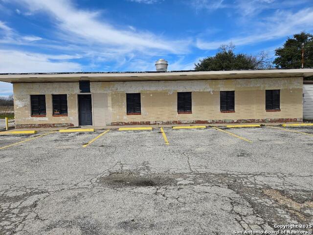 6123 Enrique M Barrera Property Photo 3