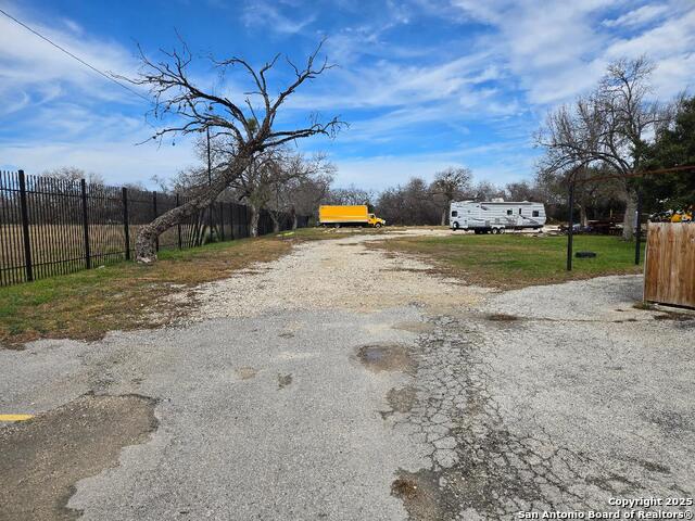 6123 Enrique M Barrera Property Photo 25