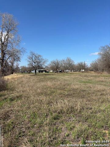 17423 Fx Ball Property Photo