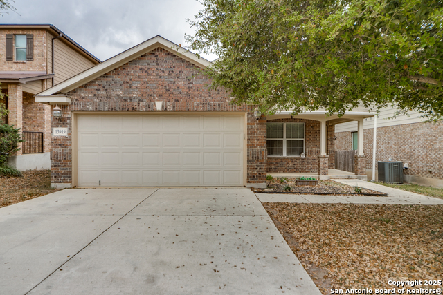 13919 Caprese Hill Property Photo 1