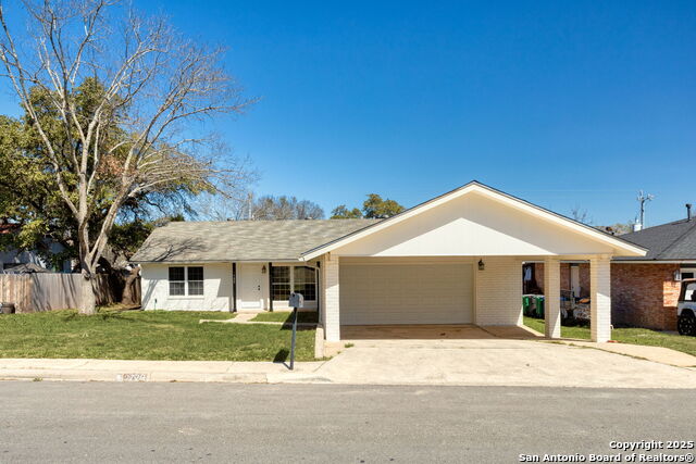 2723 Woodline Property Photo 1