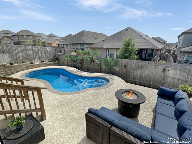 12910 Azan Height Property Photo