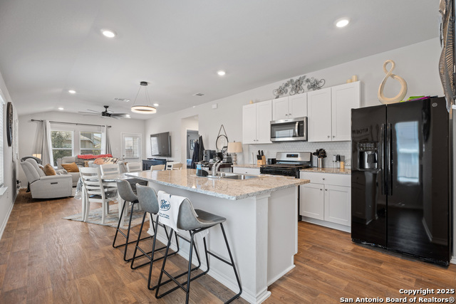 5221 Scoria Property Photo 1