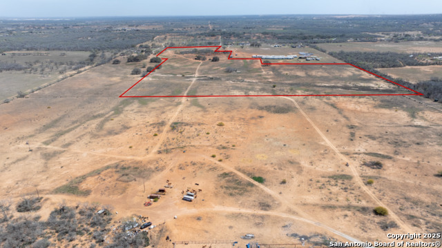 20491 Senior Rd Property Photo 4