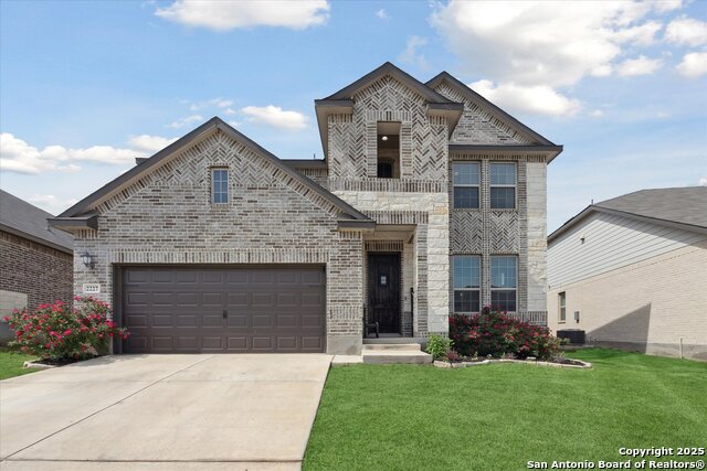 2227 Tiptop Property Photo 1