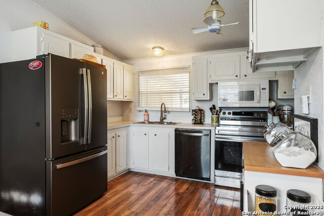 1128 Wright Property Photo 12