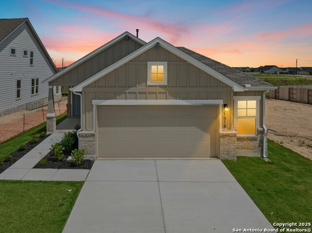 1518 Bluff Path Property Photo 1