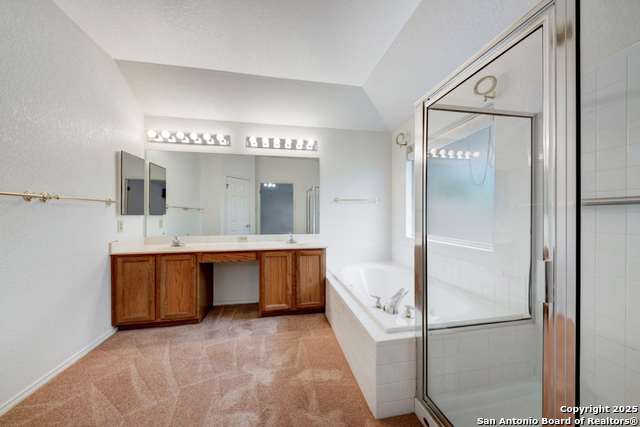 9406 Llano Verde Property Photo 19