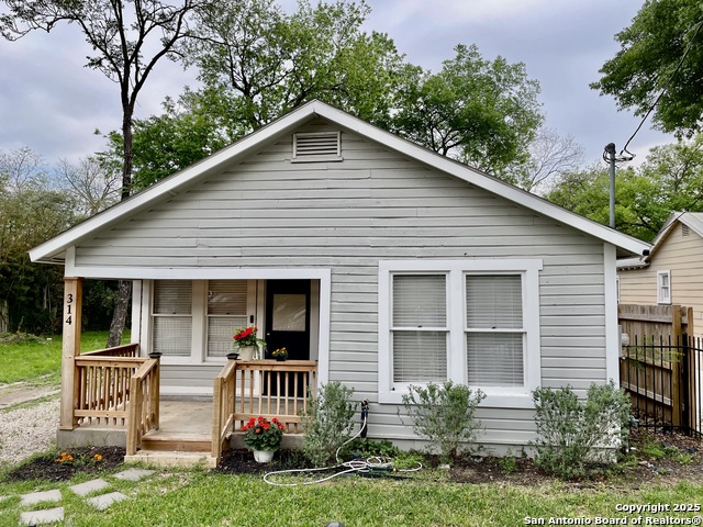 314 Trail Property Photo 5