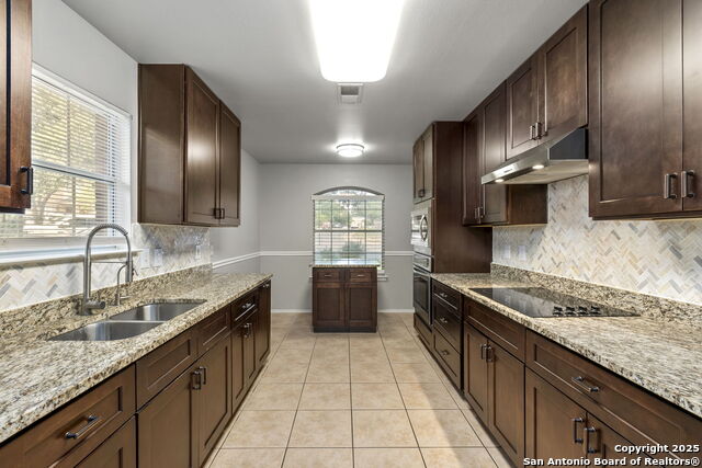 1339 Tiger Path Property Photo 2