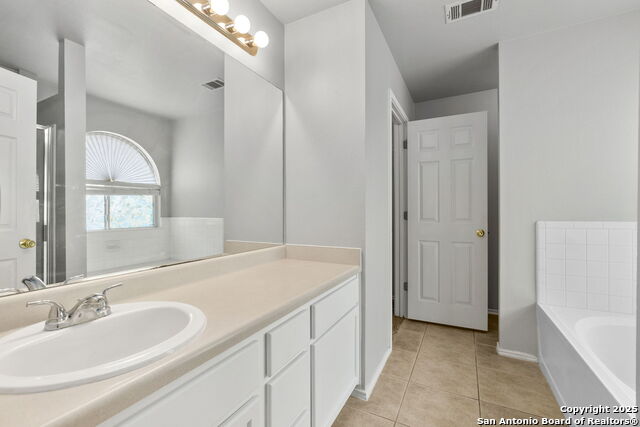1339 Tiger Path Property Photo 12