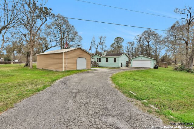 21650 County Road 37492 Property Photo 1