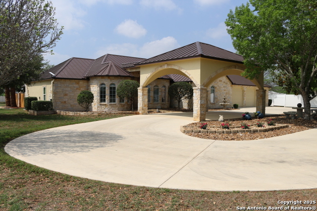 4431 Fm 476 Property Photo