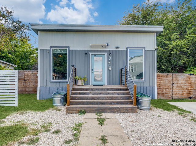 216 Cactus Property Photo