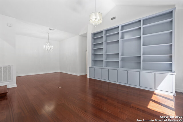 1328 Patio Dr Property Photo 10