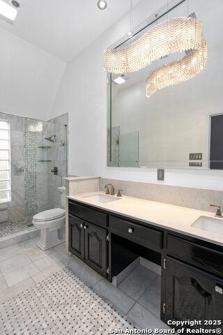 1328 Patio Dr Property Photo 27