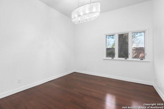 1328 Patio Dr Property Photo 29