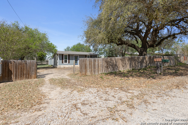 2438 Royal Oaks Property Photo