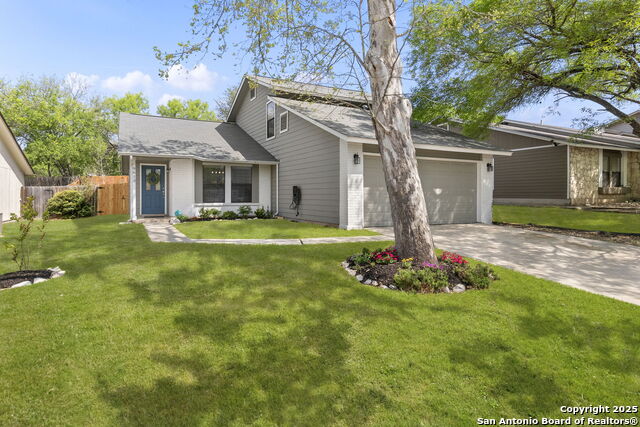 9613 Autumn Shade Property Photo