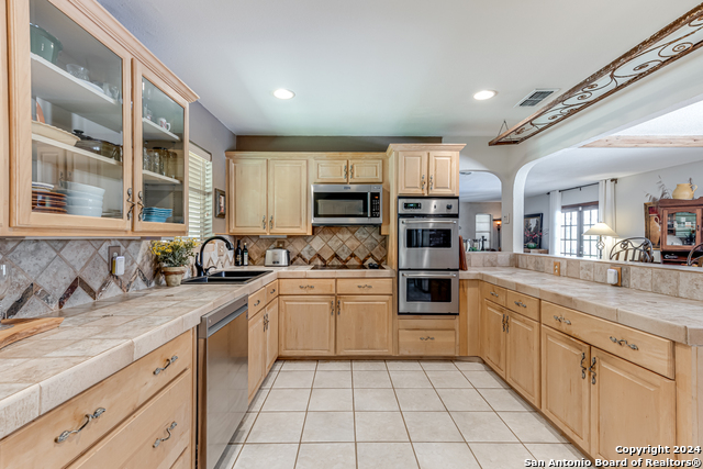 8651 Bindseil Ln Property Photo 8