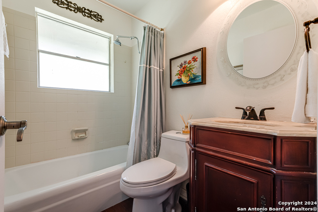 8651 Bindseil Ln Property Photo 18