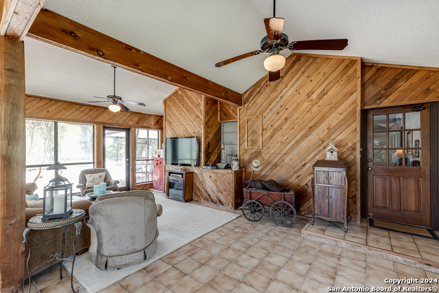 8651 Bindseil Ln Property Photo 22