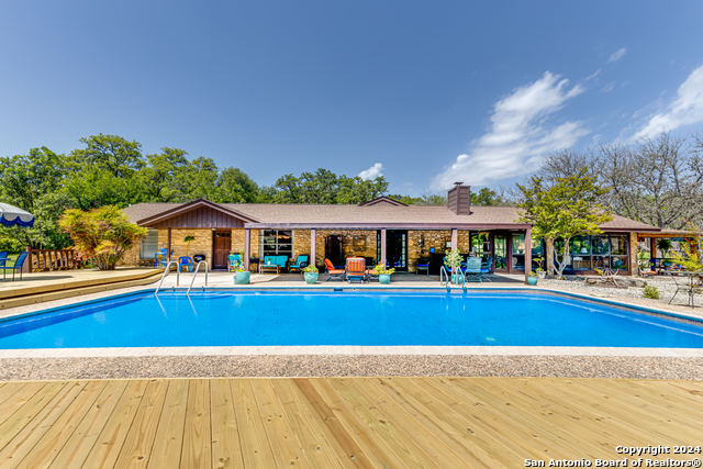 8651 Bindseil Ln Property Photo 29