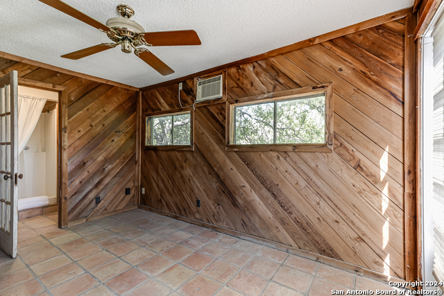 8651 Bindseil Ln Property Photo 34