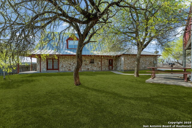 360 Private Road 4619 Property Photo 26