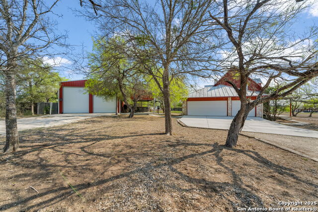 360 Private Road 4619 Property Photo 35