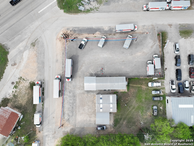 511 Oasis St Property Photo 14