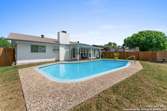 9330 Adams Hill Property Photo