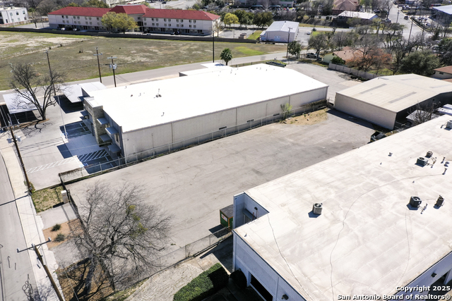 506 Portland Property Photo 13