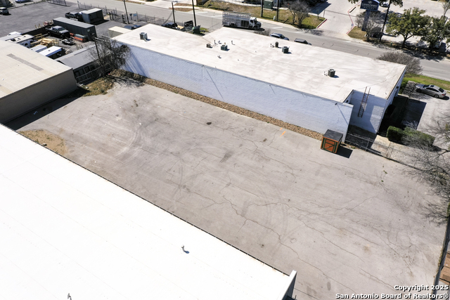 506 Portland Property Photo 14