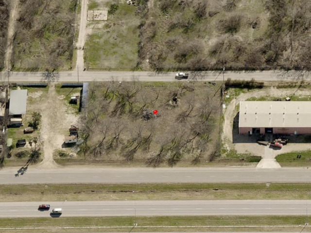 1700 E Chavaneaux Property Photo 1