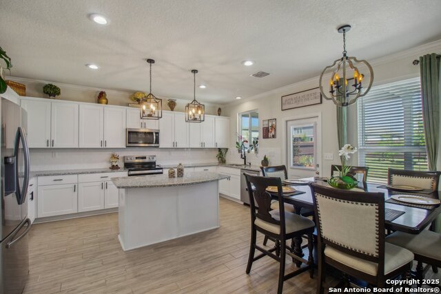 11230 Blue Feather Property Photo 8