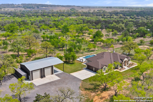 10900 Ranch Road 1323 Property Photo 2
