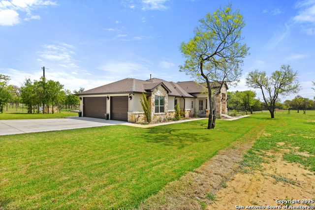 10900 Ranch Road 1323 Property Photo 9