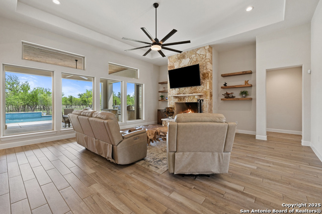 10900 Ranch Road 1323 Property Photo 17