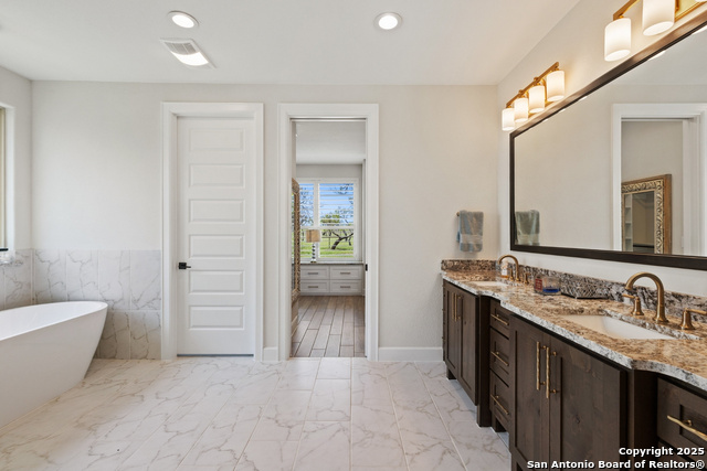 10900 Ranch Road 1323 Property Photo 30