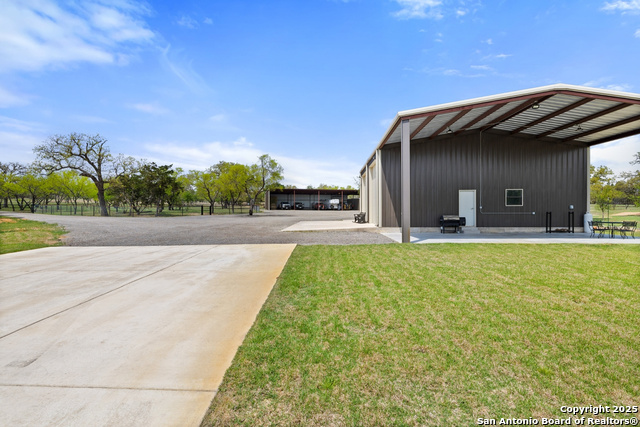 10900 Ranch Road 1323 Property Photo 53