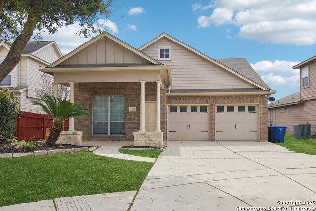 2206 Bigmouth Hook Property Photo